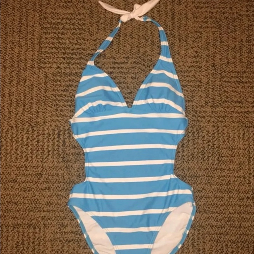 One piece swimsuit